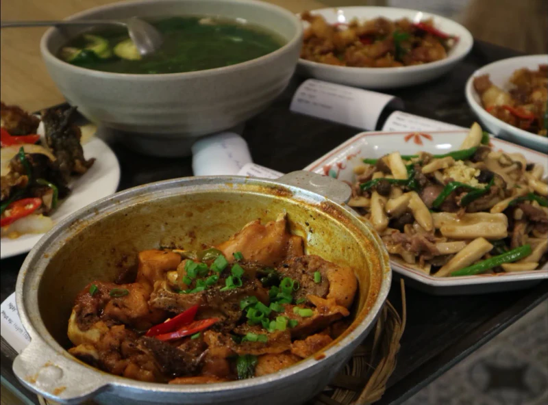 Quán cơm Linh Đà Lạt - Sương Nguyệt Anh - ảnh 6